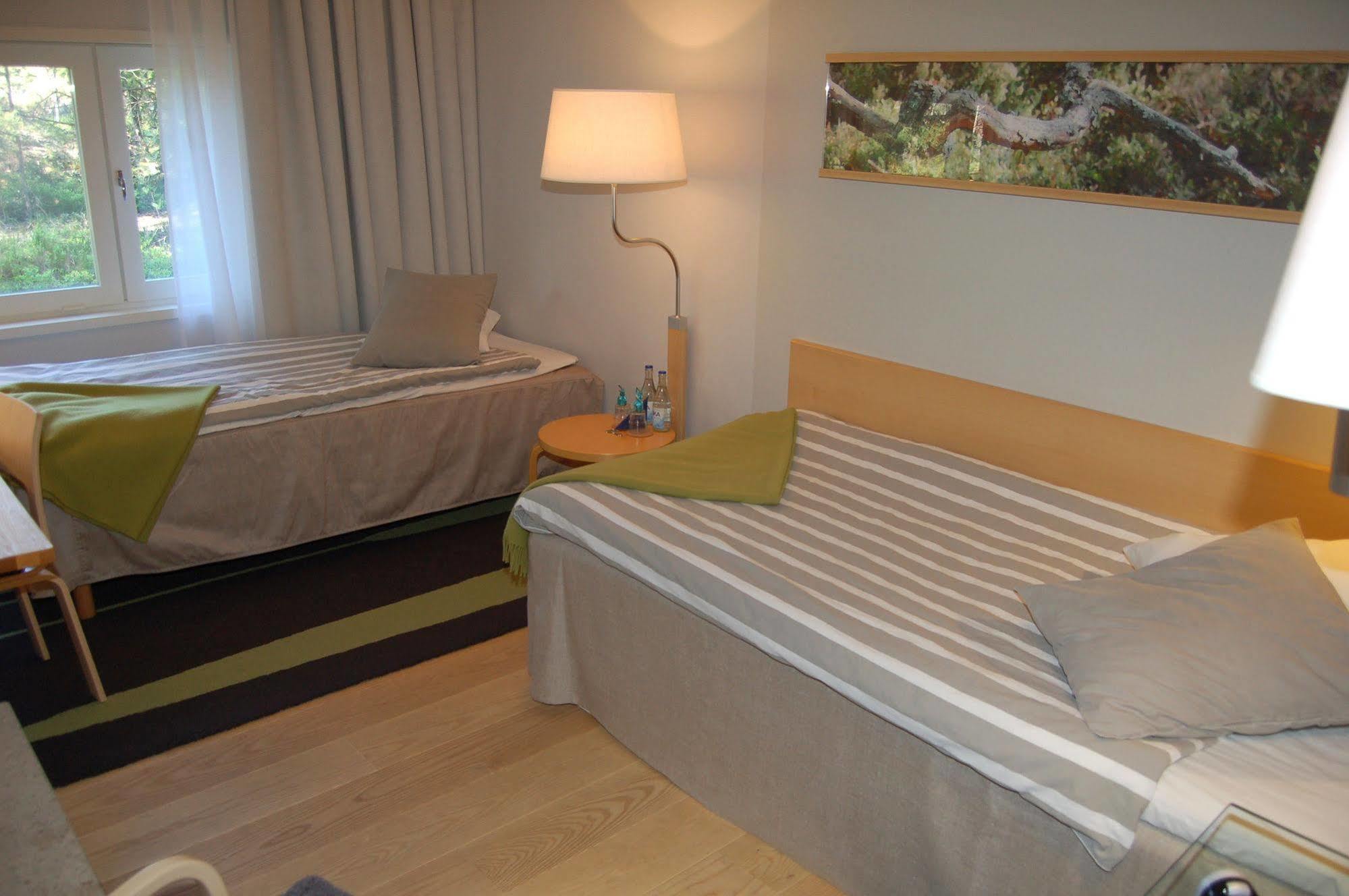 Djuroenaeset Hotell & Konferens Djurhamn Εξωτερικό φωτογραφία